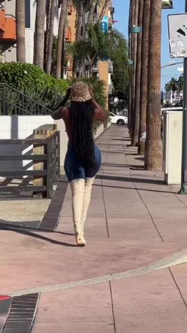 Let's take a walk #postrion #viral #fyp 