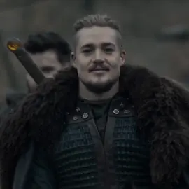 أوتريد 👋🏼  #edit #thelastkingdom #oldvallhaha #like #capcut #scene #explore #fyp #fypシ #war #4k #capcutvelocity #uthred #uhtredofbebbanburg 