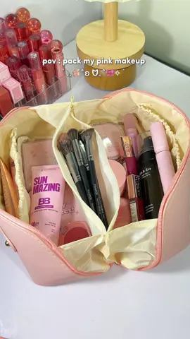 praktis bngt kalau pakai pouch ini 🎀🪞mana murce banget lagi cuma 20k an #makeup #pouchmakeup #makeuphacks #makeuppouch #pov 