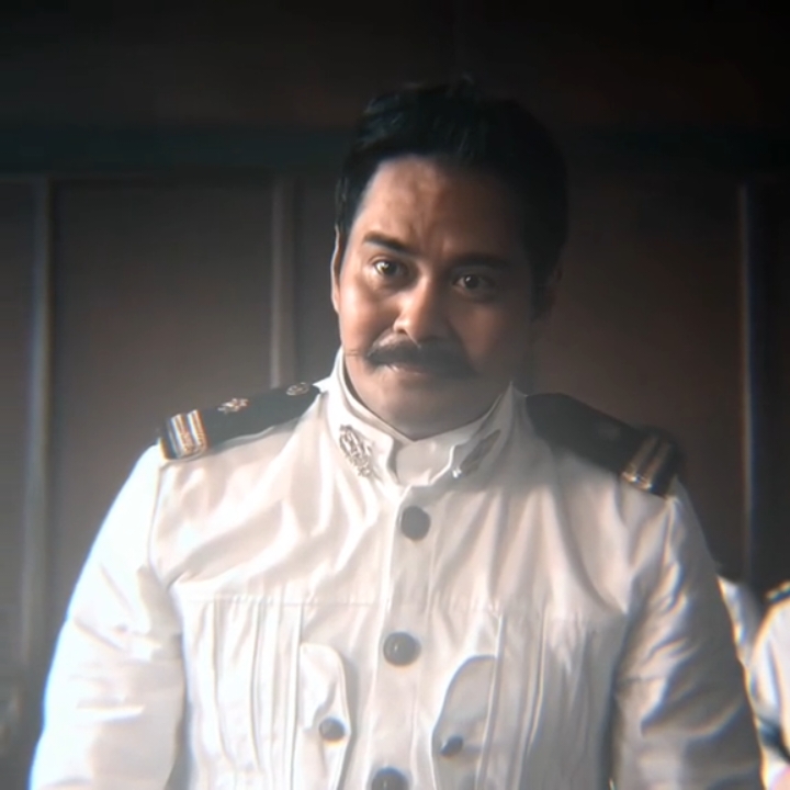 Bayan O Sarili Pumili ka! #heneralluna #johnarcilla #foxiiae_ #pvshodxs #iasoaeedits #iasoae #viraledit #viral #foryoupage #fyp #nightcrawler #nightcrawleredit 