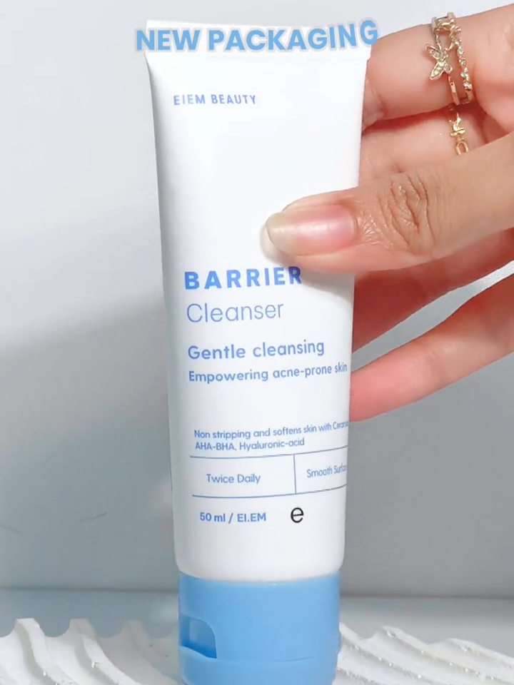 Barrier Cleanser Gentle Cleansing New Packaging✨💕 #promoguncang77 #skincareviral #murahbanget #eiembeauty