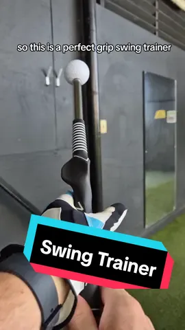 If you struggle with timing and tempo of your golf swing you need to see this #golfhack #golfaid #tempotrainer #golftrainer #golftok #golflife #CapCut 