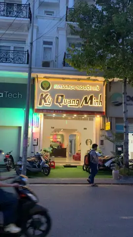 Nơi tạo việc làm cho người khiếm thị#massagenguoimu #massagekhiemthi #massagekyquangminh #massagenguoimukyquangminh 