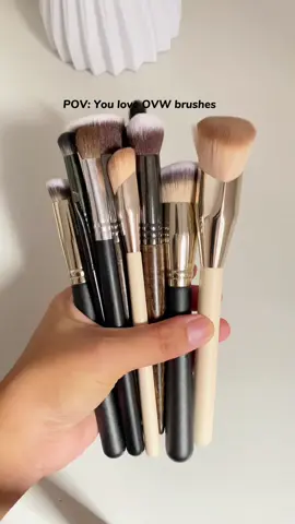 Now I know why maraming content creator nag rerecommend ng OVW brushes. Ganda ng quality and super affordable pa.😭🫶🏻 #ovw #ovwbrushes #beginnerfriendly #makeup #makeupbrushes #afforable #goodquality #fy #fyp 