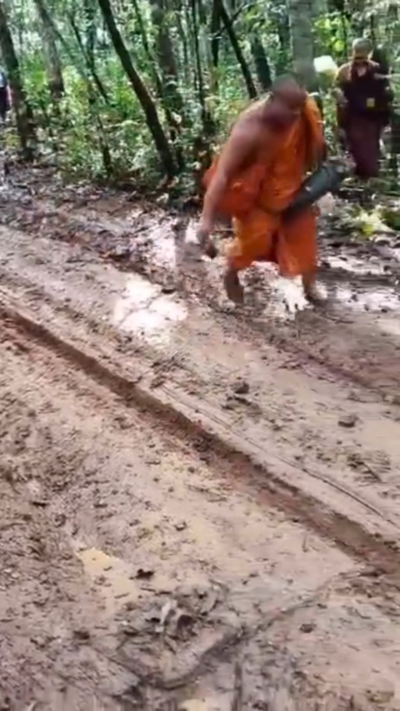 #คลิปตลก #คลิปตลกฮาๆ  #พระสงฆ์ #ตลก 