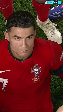 Khoảnh khắc camera lia tới chỗ cr7, anh đã ngước mặt lên trời với ánh mắt chấp nhận sự thật nếu loạt sút luân lưu này ko may mắn và nụ cười nhẹ nhõm, anh ấy như đang tận hưởng những giây phút cuối cùng của mình trên giải đấu lớn tại Châu Âu, đã chuẩn bị tâm lý vững vàng trc khi ra sân nếu đội nhà của mình nhận thất bại. Mặc dù cái kết ko đẹp nhưng anh mãi là huyền thoại, anh hùng trong lòng fan hâm mộ và người Bồ Đào Nha…Tạm biệt👋#fancr7 #cristianoronaldo #potugal🇵🇹 #goodbye 