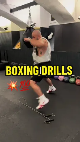 RHYTHM & FLOW BEGINNER BOXING DRILLS 💯💥 #kampfsport #workout #boxingworkout #boxingnews #ringlife #selbstverteildigung #fitwerden💪 #boxenlernen #boxsport #boxingexersise #boxingday #boxingfans #boxingvideo #boxinglifestyle #boxingtraining 