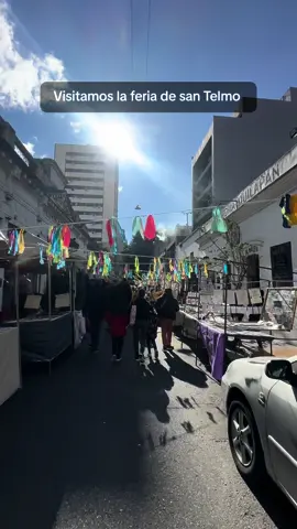 Holii hoy como estan? Quise mostrar un poquito de mi domingo y del barrio ☺️ Si les gusto este tipo de contenido y quieren ver mas, escucho recomiendaciones de lugares 😘 #buenosaires #santelmo #feria #domingo 