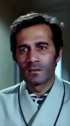 مفيش رجل يتزوج وحده خاينة حتى وآن خانت علشانه . #الفلم العربي #مازال التحقيق جاري#خيانة #محمود_ياسين #نبيلة_عبيد #العندليب #العراق_السعوديه_الاردن_الخليج 