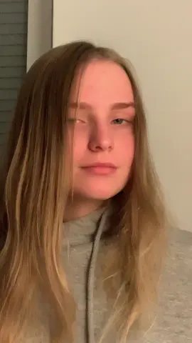 Inst. @rain.em ✨ Hey guys 👋🏻 I’m an usual person who loves art, travelling and freedom✨ My name is Daria and I like to share part of my life with people who are really interested 🥰 That’s why , I will post stories from Brazil only to “Close Friends”💚 If you are  interested in becoming part of “Close Friends” write to me in Direct the code word “STAR” and I will tell you how to join 🥰 See you in Direct 🧜🏻‍♀️