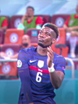Nhà tạo mẫu tóc khi đá cho ĐT Pháp 🥶 #pogba #euro #edit #football #fyp #viral #xuhuong #nghuy×tthao #nghia×hao #pth_editk8 