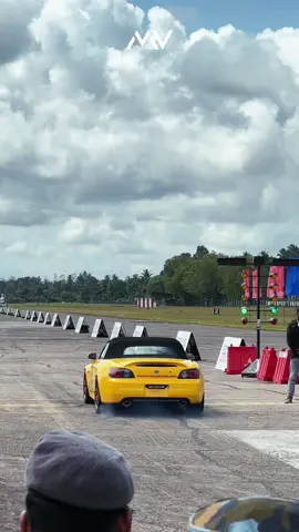 Most Awaited Runs on Drag Wars 2024..! #dragwars2024 #dragbattle #katukurundaracingtrack #jdmcarsoftiktok #nissangtr35 #evolution #subaru #jdmcars #jdmlovers #cleancarculture #dragwars24 