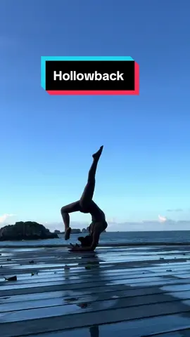 Trên thế giới này, tiền có thể mua cho bạn bất kỳ thứ gì, những món đồ xa xỉ mà bạn muốn, nhưng dù cho bạn dùng bao nhiêu tiền, đều không thể mua được một trái tim đối xử chân thành với bạn. #yoga #xuhuong #tuluyentap #pincha #hollowback #vitaminsea #thuyduongknorr #yogadaonguoc #masteryoga500h #backbendyoga #yogaeveryday 