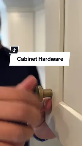 Do we like the cabunet hardware, yes or no?! #kitchen #cabinet #kitchenreno #cabinethardware #renovation #DIY