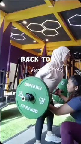 lagi semangat semangat nya nih ka charista, yukkk gaaasssss💪 #workoutmotivation #workout #unionfitness #unionfitnesscilegon #gym 