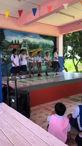 เรื่องเต้นขอให้บอก 🤣 #นักเรียน #น่ารัก #ร่าเริงสุด🤍 #สดใสสุด🤍 #ยายแล่ม #ลําไยไหหองคํา #โคกมะตูม🤍 #สระแก้ว 
