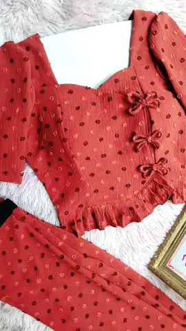 #မိုအားနားဆွဲသားအိအိလေး #ချုပ်ပုံလေးလှလားဖြေခဲ့အုးနော်ချစ်ရင်😁😅 #မမလု #အတွက်သာ #tiktopmyary #mnary #ရောက်ချင်တဲ့နေရာရောက်👌