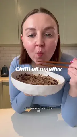 A lil chilli oil and a lil noodles and youve got yourself lunch #chillioil #noodles #chillinoodles 