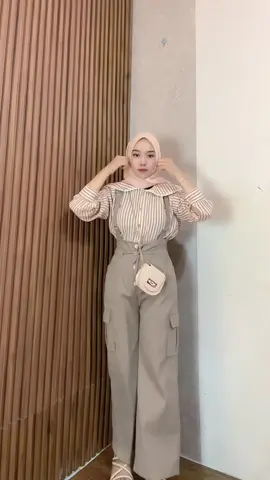kurang cantik sii, tp pinter cari outfit ko😆 #overallsoutfits #cargopants #overall #cargo #fyp 