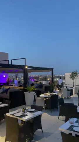 Vue imprenable et exceptionnelle sur le Grand Tunis.  Novotel Tunis ❤️ #novotel 