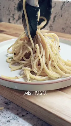 #misopasta #pastarecipe #spaghetti #noodles #EasyRecipe #dinnerrecipes Recipe Inspired By: @brekkyattiffanys 