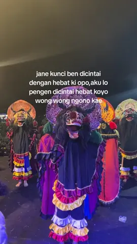 #viral #fypシ゚viral #4u #katakata #jaranantiktok #bahanswmu #jarananindonesia #jawapride #foryoupage #budayaindonesia #baronganhits #storybarongan #fyp #jaranankediri #barongankediri #kejawen #rogosamboyoputro1289 #pitutur #jaranan 