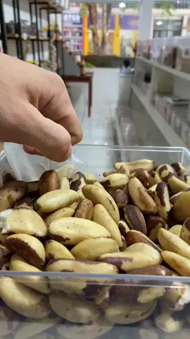 A querinha Castabha do Pará 🥰🌿 #castanhas #natural #saude #vegan #vegetarian #emagrecimento #produtosnaturais 