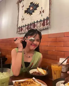 #ellajkt48 ; shenggkuuuu #jkt48 #foryoupage #4u #fyp #livephoto #jkt48newera 