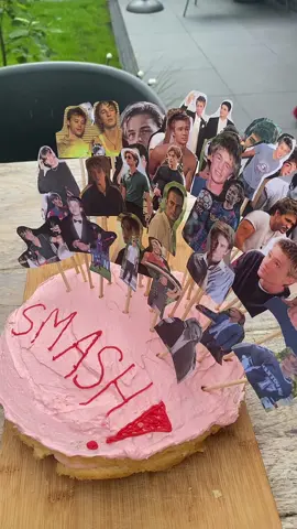 Smash! #rafecameron #tristangilmoregirls #JJ#maxtonhall #natearchibald ##@🌟🪩🩶 