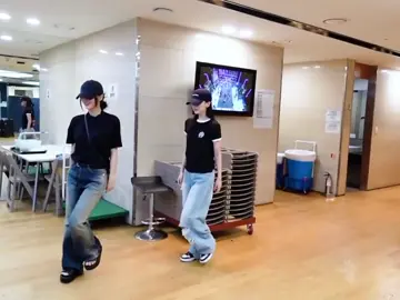 main dancer line⁣ ⁣ ⁣ ⁣ #twice #mina #momo #MiMo