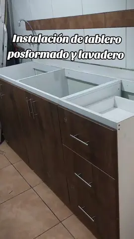 Acompañame a ver el proceso,para la instalación de tablero postformado y lavadero !!! #tableropostformado  #lavadero  #muebleamedida  #melamina #pelikano #mueblelavadero  #procesosdetrabajo  #sierradeinmersion  #makita  #dewalt  #carpinteria #seguimos 