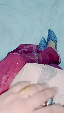 #আশে পাশে সব গুলা_ভদ্র শয়তান🙏🙏👎👎