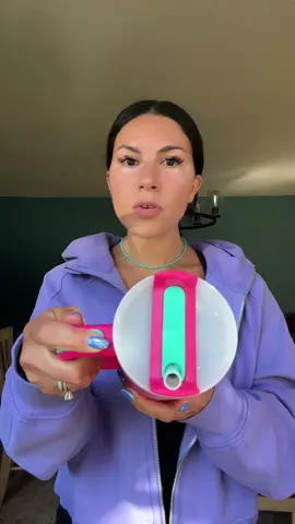 Unbox my new STANLEY @Stanley 1913 with me! #passionpink #StanleyCup #stanley #1913 #tumbler #unboxing #millennial #amazon #drinkwater #hydrate #drinkup #fyp 