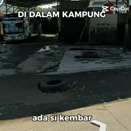 si kembar QQ trans  didalam kampung 
