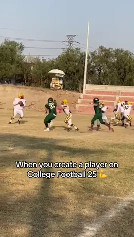 Catch was nice too 👀🔥 (Via @Acereros Tlalnepantla ) #createdplayer #football #highschoolsports #collegefootball25 #eacollegefootball25 