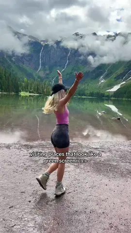 the most insane view I cant get over it #montana #glaciernationalpark #glacier #hike #fyp #Summer #trend #fypage #nationalpark #montanalife #trails #nurselife #travelnurse #nursing #nursingstudent #avalanchelake #lake #glaciers #Hiking #montanawedding 