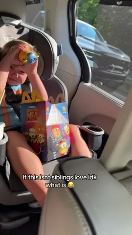 “Bubbys annoying” 😂😂😂😂 #MomsofTikTok #funny #Siblings 