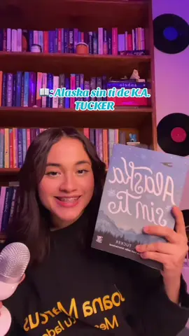 JOYITA DE LIBRO💙✨#fyp #BookTok #bookdrf #boooktok #romancebooks #viral #wattpadrekomendasi #lovestory #lectora #maincharacter #alaskasinti #alaskacontigo #katucker #grumpysunshine #enemiestolovers #reseña #daddyissues @VR Editoras México 