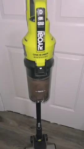 best vacuum hands down 🙌🏻 #momtok #momlife #sahm #vacuum #ryobi #thehomedepot 
