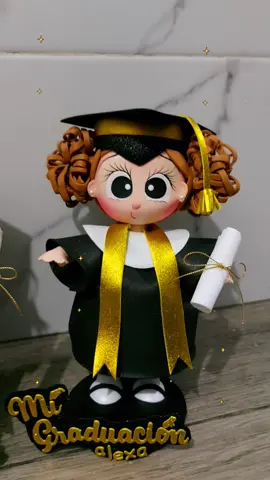 #hechoamano  #gomaeva  #foami  #fofuchos  #fofuchagraduada  #graduación  #graduación  #graduation 