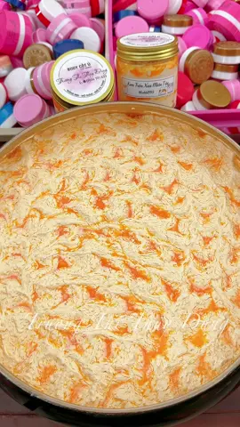 Múc kem 🥰#truongthithuydungkemtronxuamientay #kemtronxuamientay #xuhuong #xuhuongtiktok #naokem #kemtron #naokemtron #kembodytrangda #kemtrangda #kemtrangdabody 