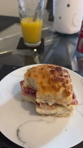 Pick me up, feel good to make me ready for the day as feeling like pooo