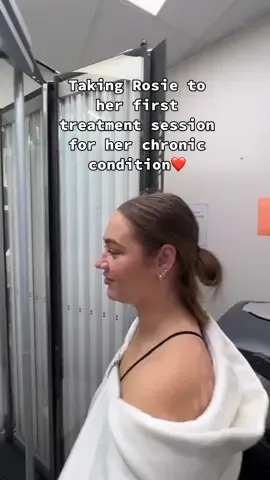 Today is Rosie’s first day of treatment for her chronic psoriasis and we are both so happy to get this started so her skin starts to clear up❤️‍🩹from now on Rosie has to have UV phototherapy 3 times a week which is pretty intense but it’ll be worth it!🤞🏼this type of treatment is everything we are both relying on to keep Rosie’s psoriasis clear short term before she starts a biological injection when the time is right 😌 #couples #relationships #rosieandharry 