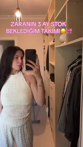 Yorumlar : abla niye koltuk örtüsü giydin  #keşfet #keşfetteyizzz #keşfettt #fypage #keşfetbeniöneçıkar #fypage #zara #zarahaul #zaratakım #zaraviral #zaraviraltakım #keşfetedüş #shopping #öneri #alışveriş #girlssupportgirls 