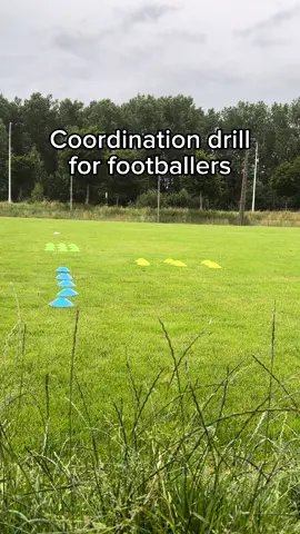 ⚠️Get faster by doing this COORDINATION DRILL⚠️ #fyp #football #Soccer #drills 