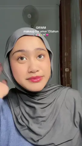 waktu itu ada yang minta makeup buat umur 13tahun😭aku bikinin sebisaku yaah @Emina Store #fyp #makeup #EminaDailyMatte #BrightStuffLoosePowder #cushion #cushionlokal #loosepowder #bedakremaja