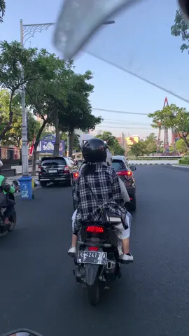 mentahan jalan-jalan di Semarang sekitar simpang lima sama pacar, mantan pacar, istri buat bahan story WhatsApp Instagram atau sosial media lainnya #mentahanvideo #JelajahLiburan #mentahan #mentahanjalanjalan #storywhatsapp #pranktemen #story #storyprank #semarang #semarangstory 