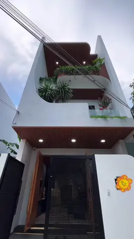 Mẫu nhà phố phủ đầy cây xanh #nhaphodanang #nhà_đẹp #thiếtkếnhà #nộithấtnhàđẹp #nhahiendai #kênhnhàđẹp #nhavuon #myhome #LearnOnTikTok 
