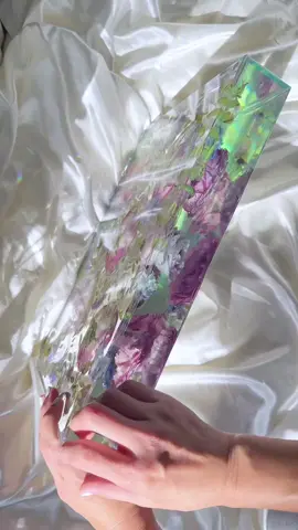 Resin bouquet from @marinamakesart #epoxy #epoxywork #resinflower #flowerresin #resinwallart #tray #epoxytray #resintray #resinmolds #resinpour #resinart #customart #resinartwork #artresin #interierdesign #resinartwork #epoxydecor #epoxyflower #epoxycrafts #epoxycraft #artspirationshop #artspiration
