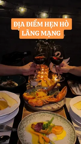 Phát hiện địa điểm hẹn hò lãng mạng,  sang mà chill núp hẻm , khu Q3 #henho #langmang #restaurant #marsvenus #leontiktok #foodtiktok #viral 